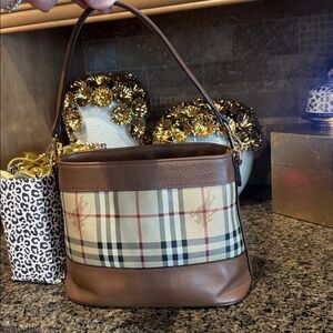 Burberry novacheck 2 way bag